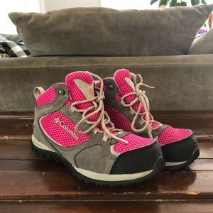 Girls boots size 2